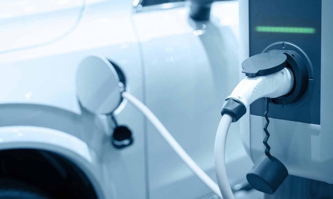 HEYCHARGE REMOVES A KEY BARRIER TO THE GLOBAL MASS ADOPTION OF ELECTRIC VEHICLES
